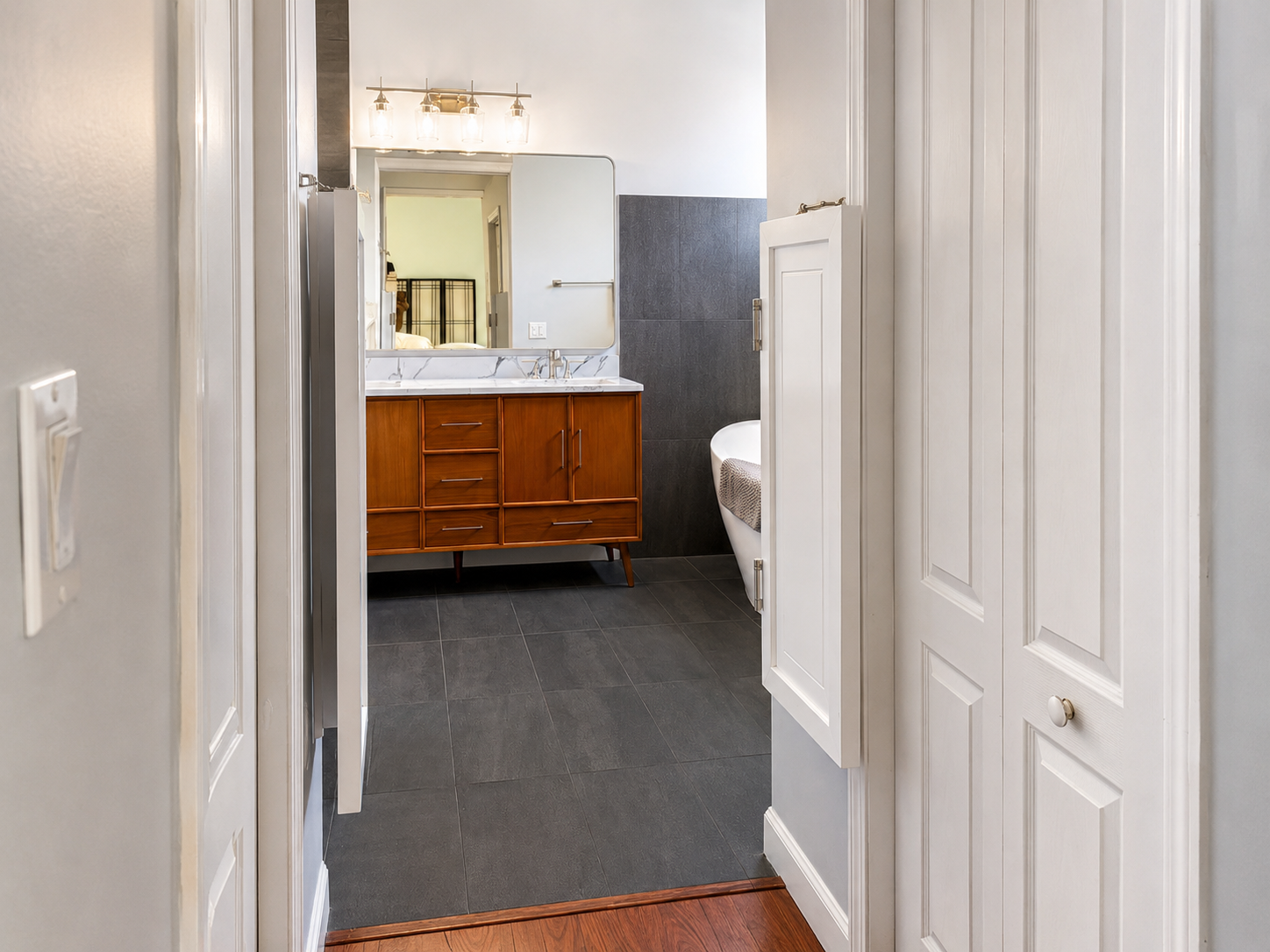 Flooring after renovation with teak wood accents