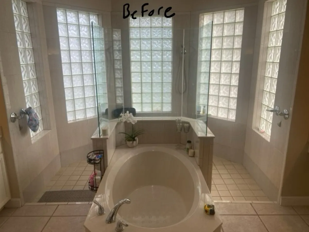 Bathroom before remodel