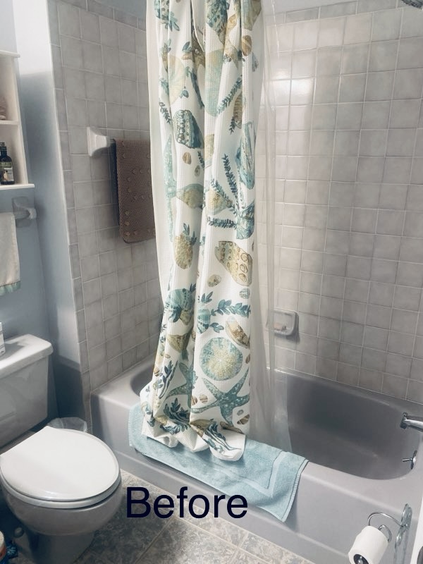 Jerilyn bathroom before remodel